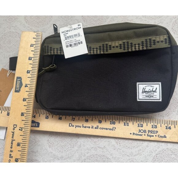 NWT Herschel Supply Co. Black & Olive Two-Tone Compact Toiletry Bag - Picture 2 of 4